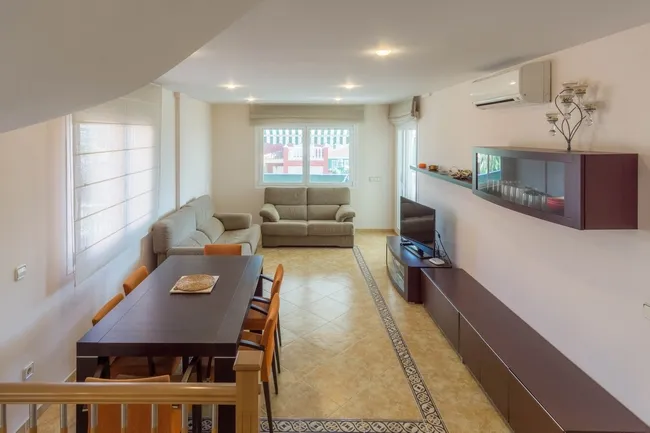 VILLA MIRAMAR 42 4
